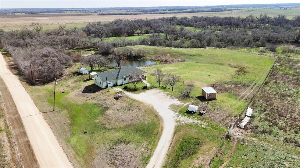 550 County Road 471, Thrall, TX à vendre - Photo de l’immeuble – Image 3 sur 21