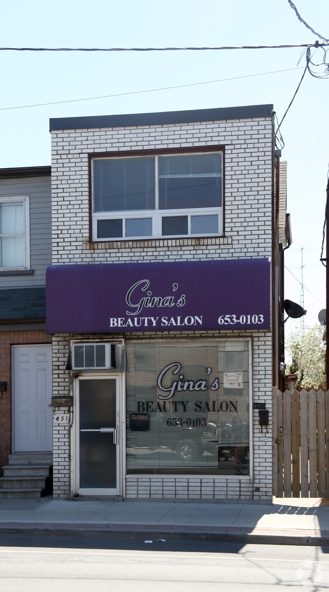 451 Rogers Rd, Toronto, ON à vendre Photo principale– Image 1 sur 3