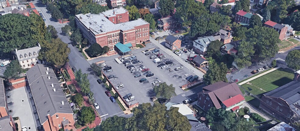 21 W Washington St, West Chester, PA à louer - Photo de l’immeuble – Image 2 sur 4