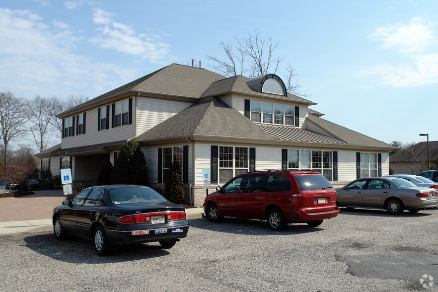 331 E Jimmie Leeds Rd, Absecon, NJ à louer - Photo principale – Image 1 sur 5