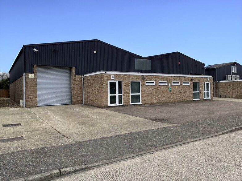 21-22 Morses Ln, Brightlingsea à louer - Photo de l’immeuble – Image 2 sur 3