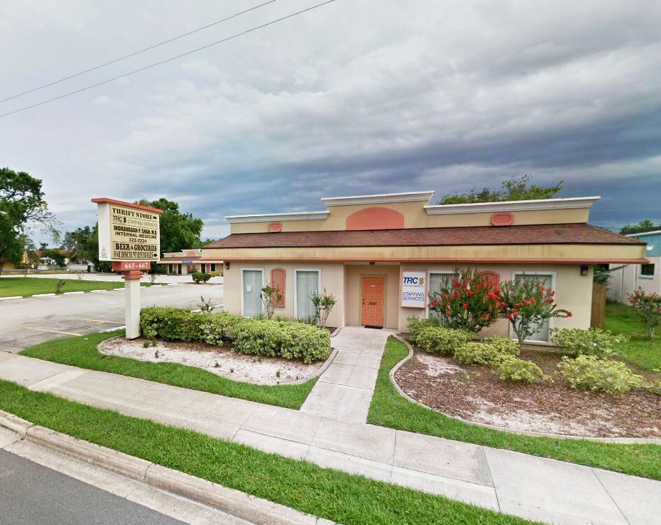 667 Beville Rd, Daytona Beach, FL à louer Photo principale– Image 1 sur 11