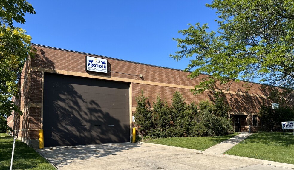 500-510 Windy Point Dr, Glendale Heights, IL à louer - Photo de l’immeuble – Image 1 sur 7