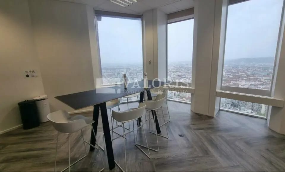 Bureau dans Lyon à louer Photo de l’immeuble– Image 1 sur 8