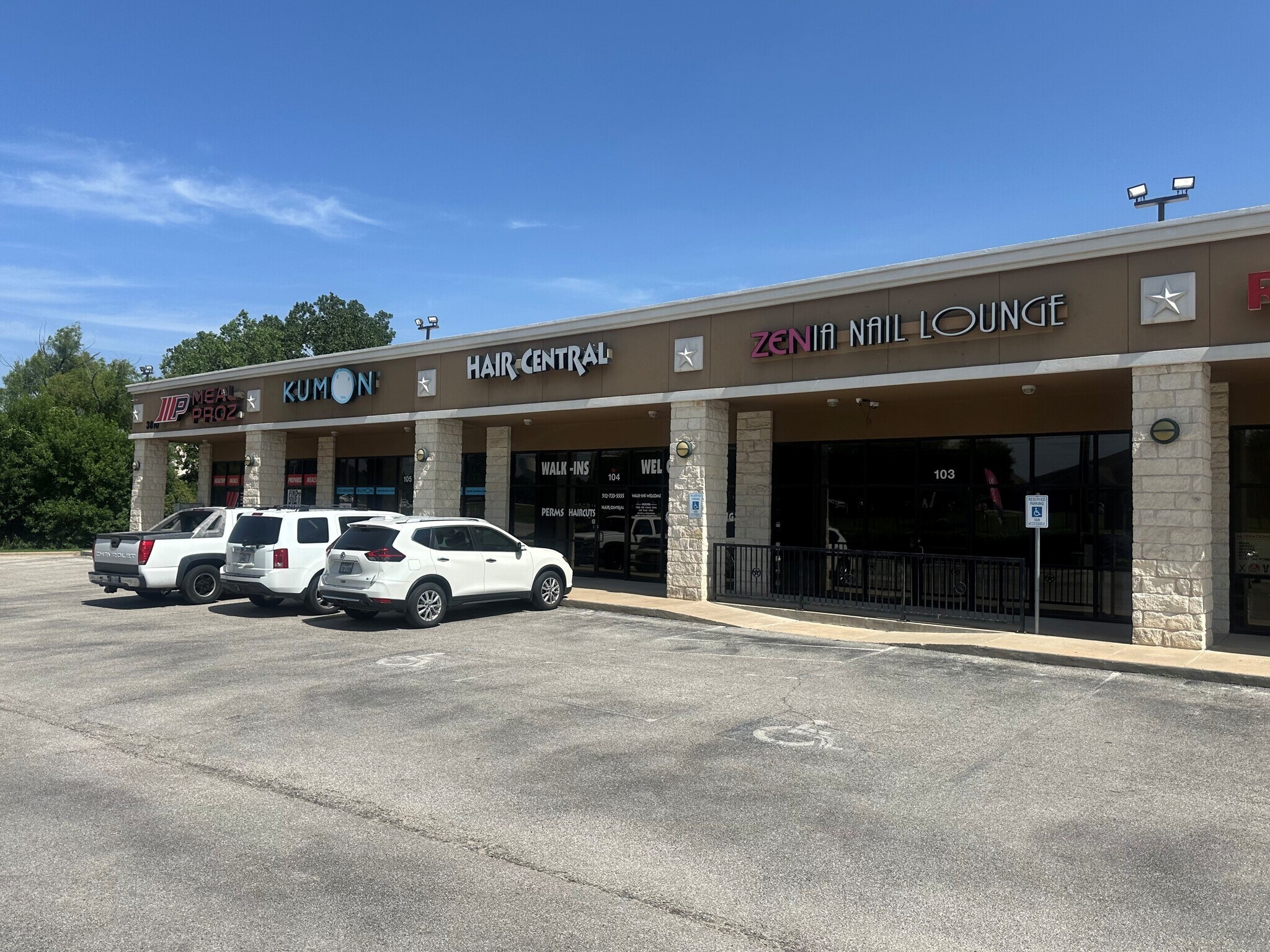 3810 Gattis School Rd, Round Rock, TX à louer Photo principale– Image 1 sur 3