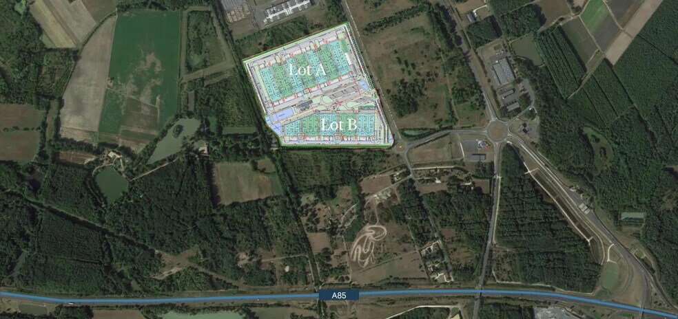 Industriel/Logistique dans Loreux à louer - Photo de l’immeuble – Image 3 sur 6