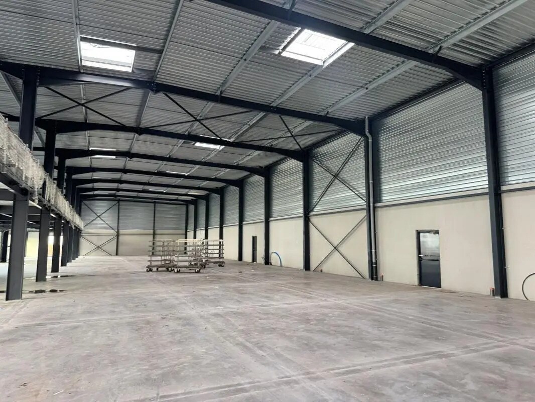 Local d’activités dans Wasquehal à louer Photo intérieure– Image 1 sur 4