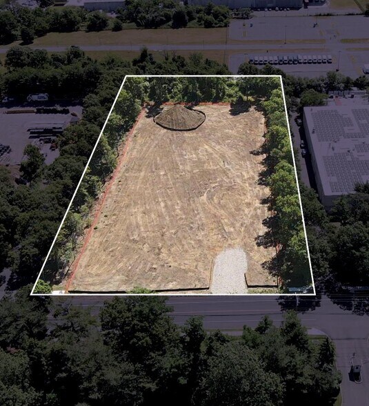 Lots A & B - Total 4.09 Acres portefeuille de 2 biens à vendre sur LoopNet.fr - Photo de l’immeuble – Image 3 sur 3