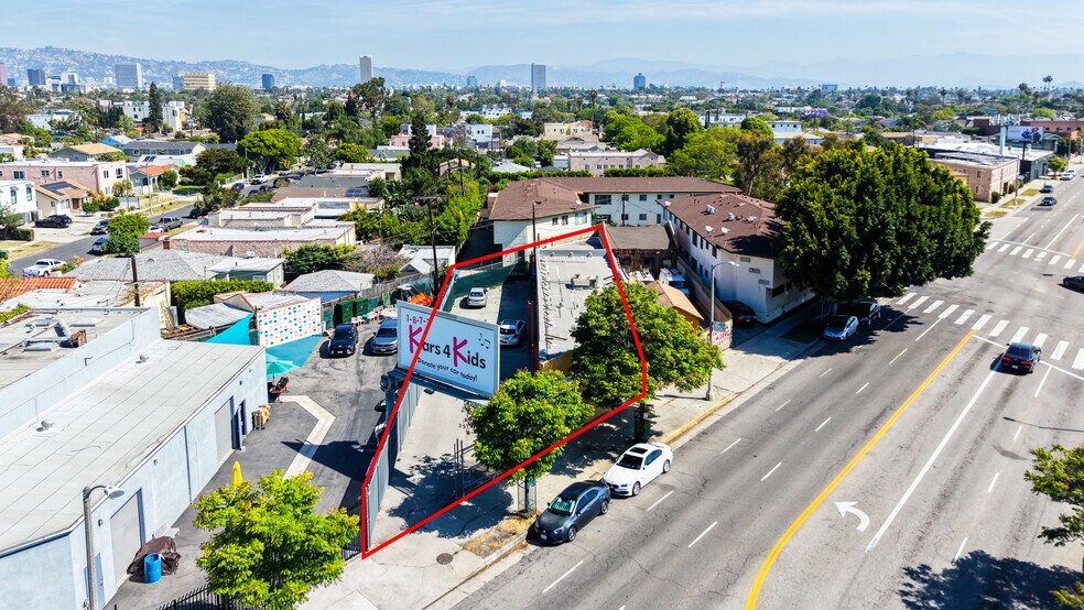 5413 Washington Blvd, Los Angeles, CA à vendre - Photo principale – Image 1 sur 14