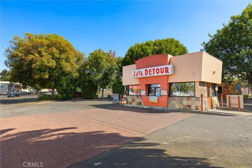 2519 Esplanade Rd, Chico, CA à louer - Photo principale – Image 1 sur 9