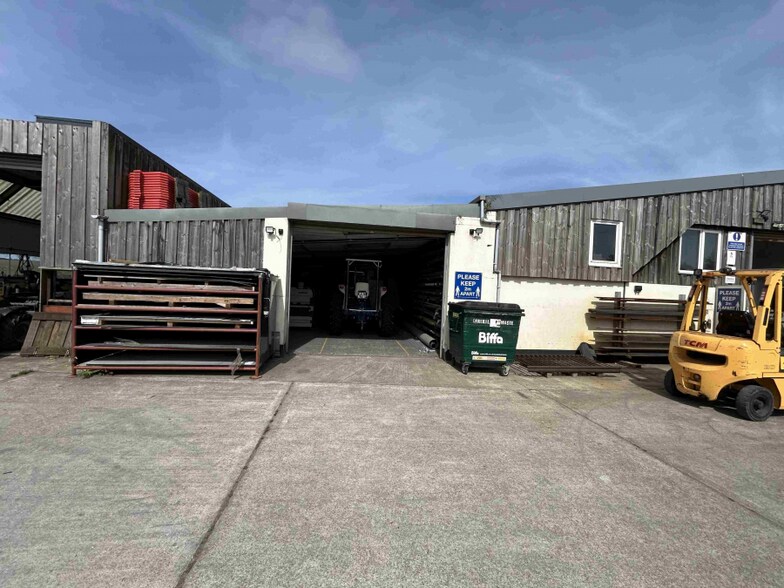 Lanvean Workshops, Newquay à vendre - Photo de l’immeuble – Image 3 sur 10