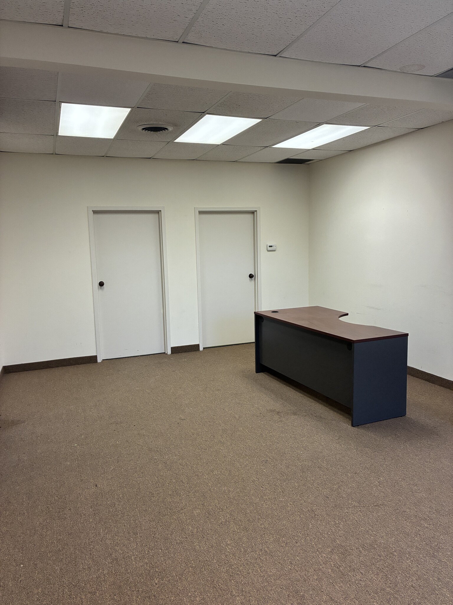 13500 Midway Rd, Farmers Branch, TX à louer Photo intérieure– Image 1 sur 2