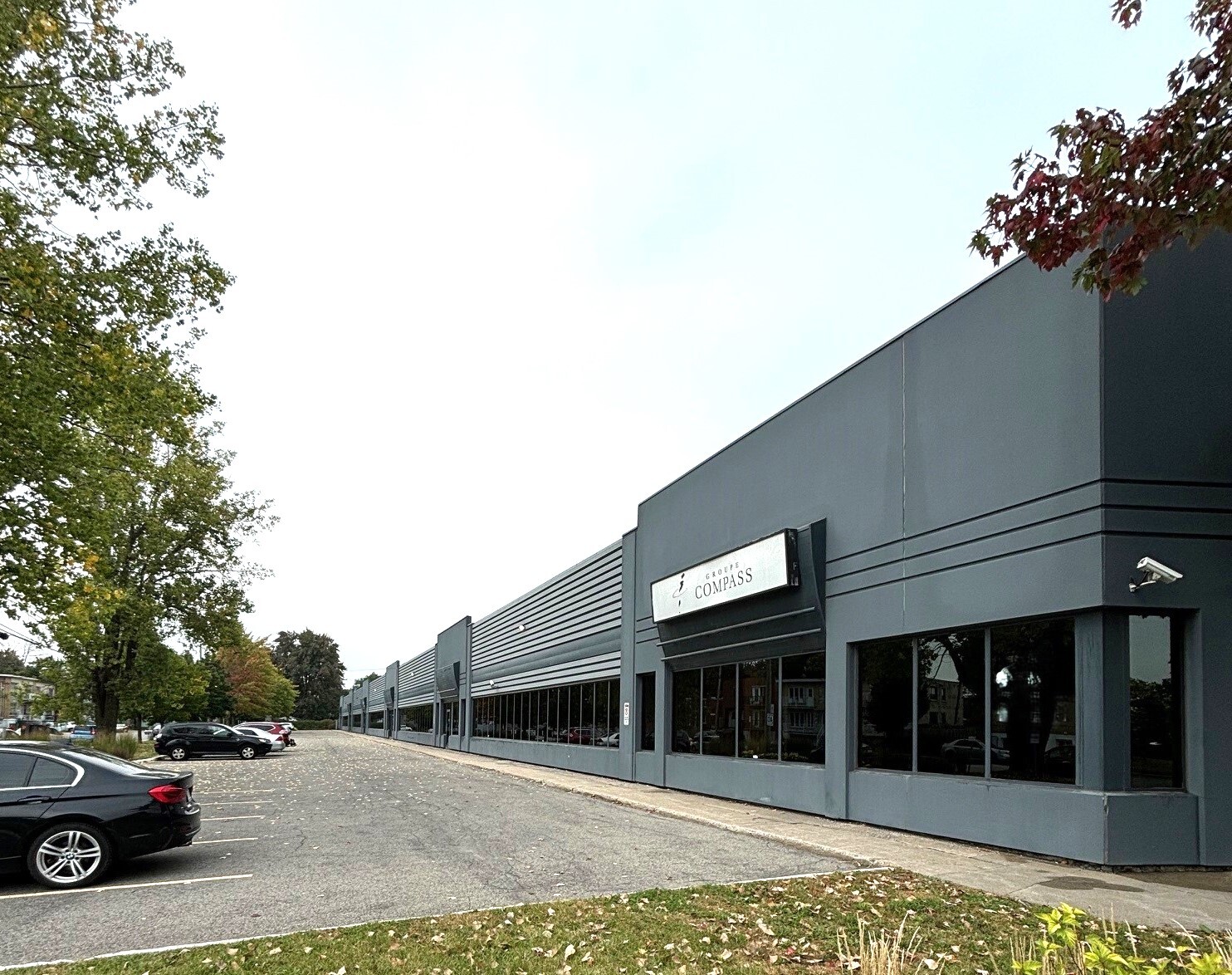 2580-632 Av Dollard, Montréal, QC à louer Photo de l’immeuble– Image 1 sur 10