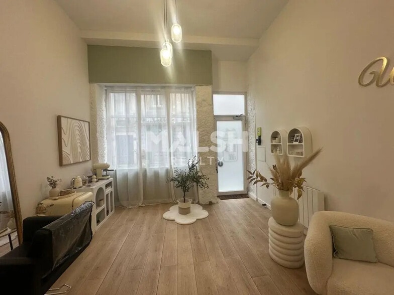 Local commercial dans Lyon à louer - Photo intérieure – Image 2 sur 5