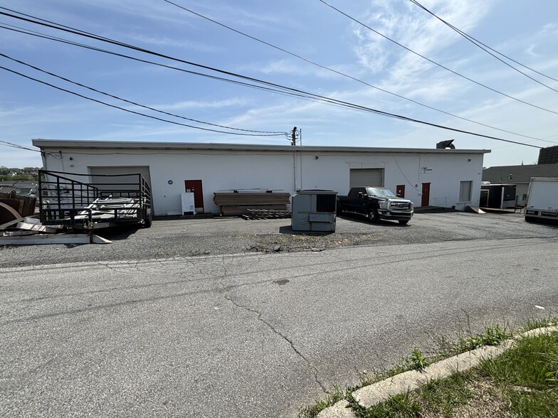 701 E Washington St, Allentown, PA à louer - Photo de l’immeuble – Image 1 sur 5