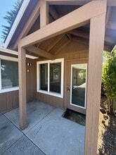 909 SE 2nd St, Bend, OR à vendre Photo de l’immeuble– Image 1 sur 9
