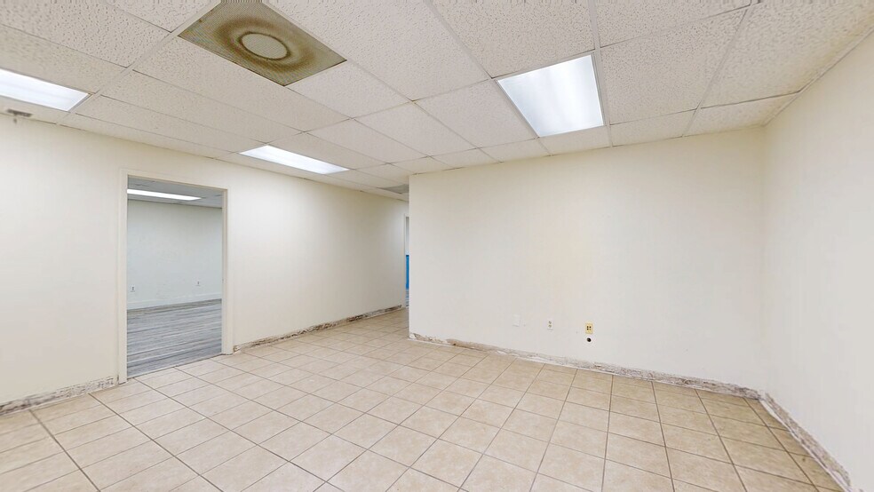 1720 Main St NE, Palm Bay, FL à louer - Numérisation 3D Matterport – Image 2 sur 30