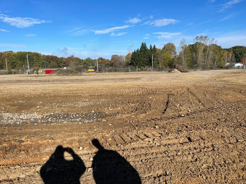 195 Reynolds Industrial Park Rd, Greenville, PA à vendre - Photo de l’immeuble – Image 2 sur 18