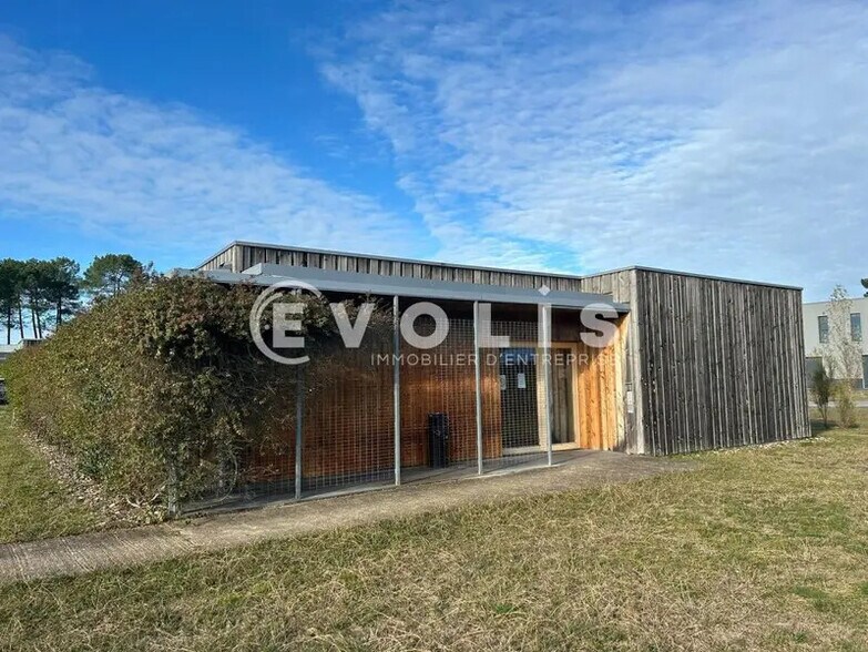 1 Allée Jacques Latrille, Martillac à vendre - Photo de l’immeuble – Image 1 sur 14