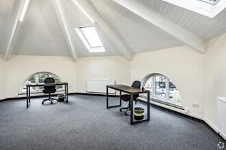 1-11 Liverpool Rd N, Liverpool à louer Photo intérieure– Image 2 sur 4