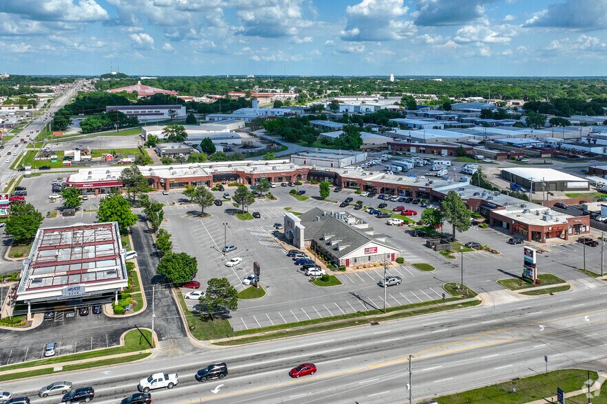 697-845 N Aspen Ave, Broken Arrow, OK à louer - Aérien – Image 3 sur 27