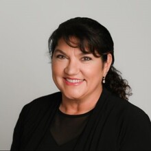 Angela Desch