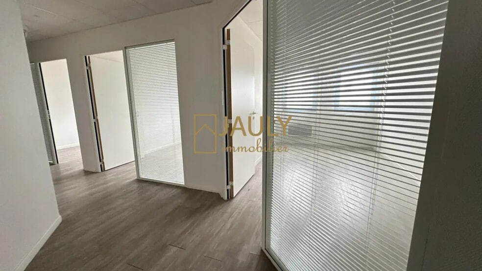 38 Rue Aristide Briand, Meaux à vendre - Photo de l’immeuble – Image 2 sur 17
