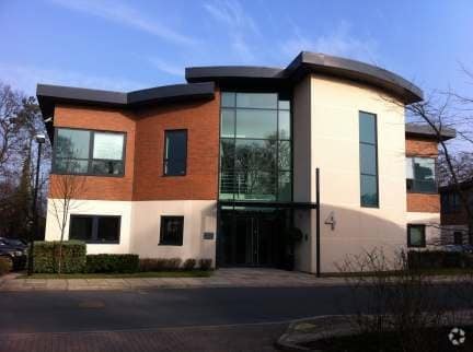 4 Hawthorn Park, Leeds à louer Photo principale– Image 1 sur 2