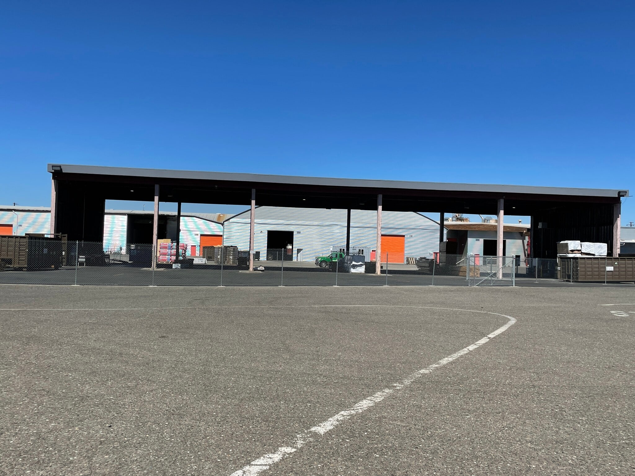 5900 Pruitt Ave, Windsor, CA à louer Photo de l’immeuble– Image 1 sur 8