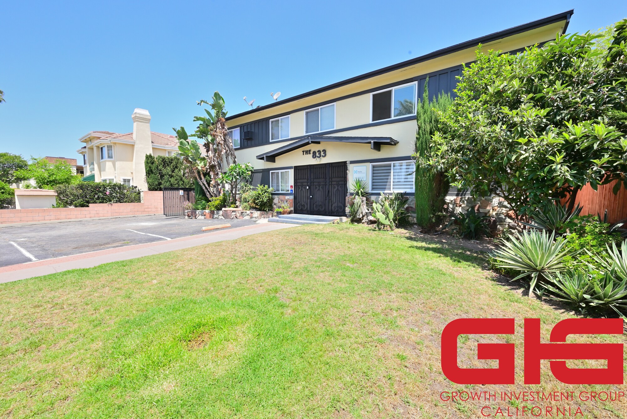 833 W Duarte Rd, Arcadia, CA à vendre Photo de l’immeuble– Image 1 sur 30