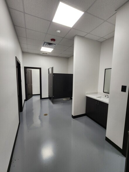 1219 Walnut St, La Marque, TX à louer - Photo de l’immeuble – Image 3 sur 8