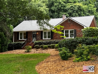 Plus de détails pour 280 E Crossville Rd, Roswell, GA - Bureau à louer