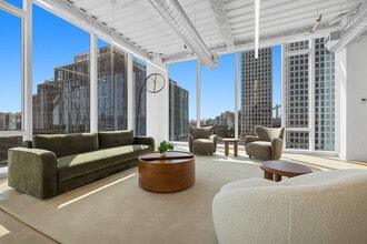 300 Kent Ave, Brooklyn, NY à louer Photo intérieure– Image 2 sur 11