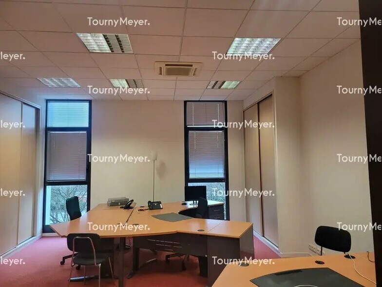 Bureau dans Rennes à louer - Photo de l’immeuble – Image 2 sur 9