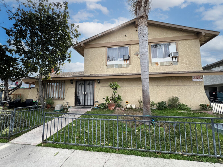 1908 E Coral Ave, Orange, CA à vendre - Photo de l’immeuble – Image 2 sur 10