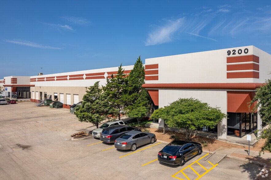 9200 Waterford Centre Blvd, Austin, TX à louer - Photo principale – Image 1 sur 12