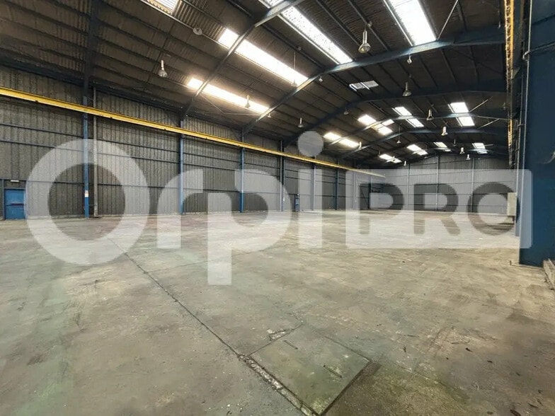 Local d'activités dans Beauvais à vendre - Photo intérieure – Image 3 sur 4