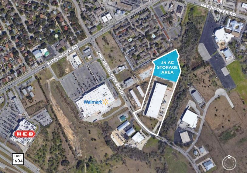 1732 Universal City Blvd, Universal City, TX à louer - Photo de l’immeuble – Image 3 sur 18