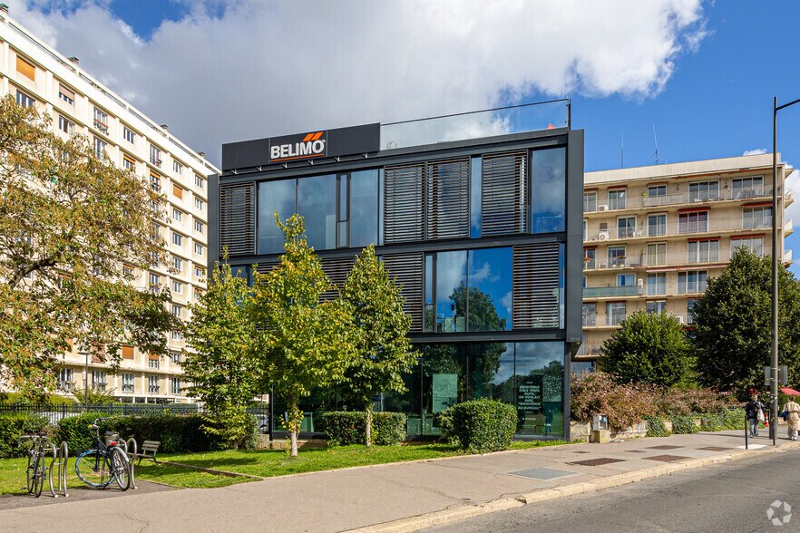 Avenue Du Général Leclerc, Boulogne-Billancourt à louer - Photo de l’immeuble – Image 2 sur 2