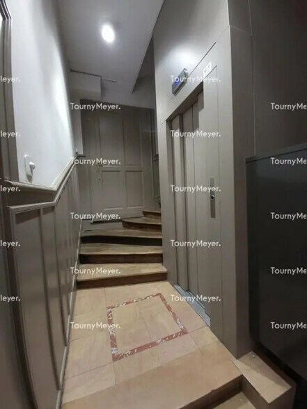 Bureau dans Toulouse à louer - Photo de l’immeuble – Image 2 sur 9