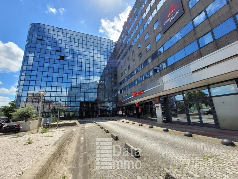 10 Allée Bienvenue, Noisy-le-Grand à louer - Photo de l’immeuble – Image 3 sur 8