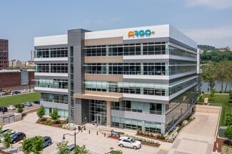 Plus de détails pour 2545 Railroad St, Pittsburgh, PA - Bureau à louer