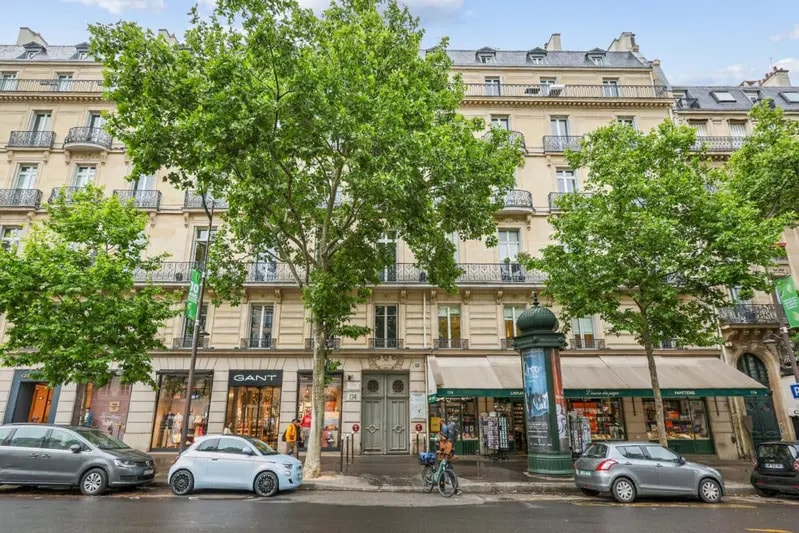 174 Boulevard Saint-Germain, Paris à louer Photo de l’immeuble– Image 1 sur 8