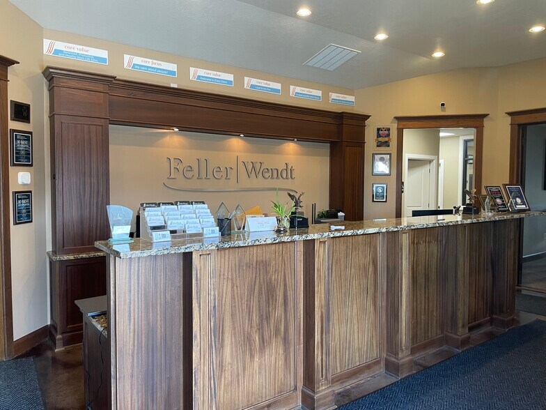 1834 E 3100 N, Layton, UT à louer - Photo de l’immeuble – Image 2 sur 5