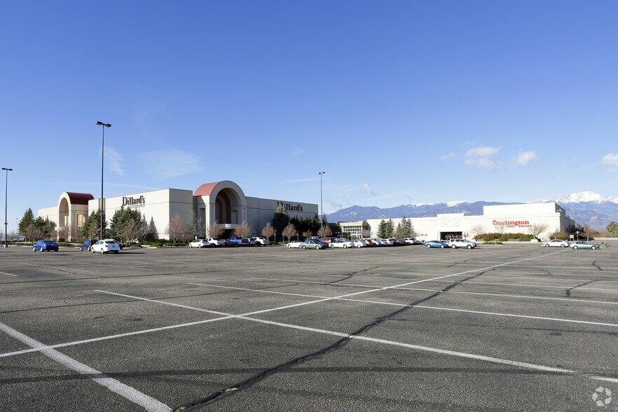 820 Citadel Dr E, Colorado Springs, CO à louer - Photo principale – Image 2 sur 10