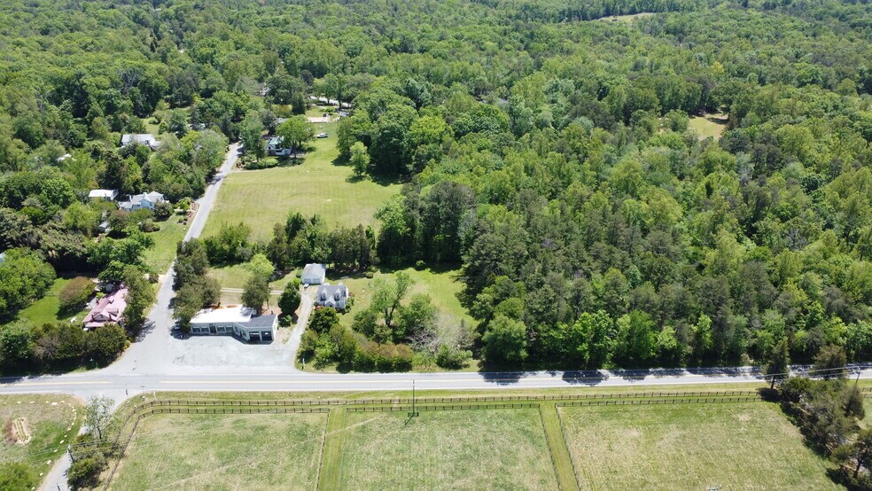 5441-5447 Gordonsville Rd, Keswick, VA à vendre - Photo de l’immeuble – Image 3 sur 13