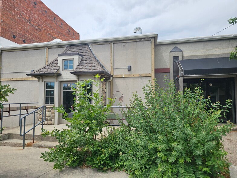 118 Central Ave, Great Falls, MT à louer - Photo de l’immeuble – Image 2 sur 23