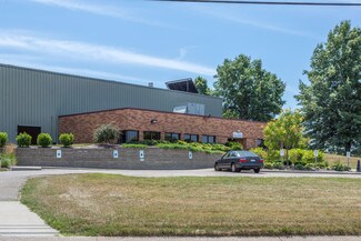 Plus de détails pour 2823 Gilchrist Rd, Akron, OH - Industriel/Logistique à vendre