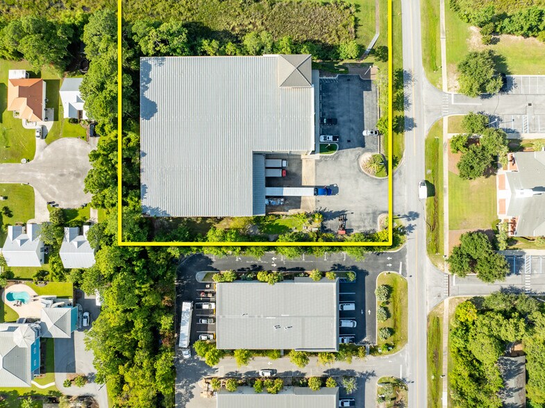 106 N Geronimo St, Miramar Beach, FL à vendre - Photo de l’immeuble – Image 3 sur 11