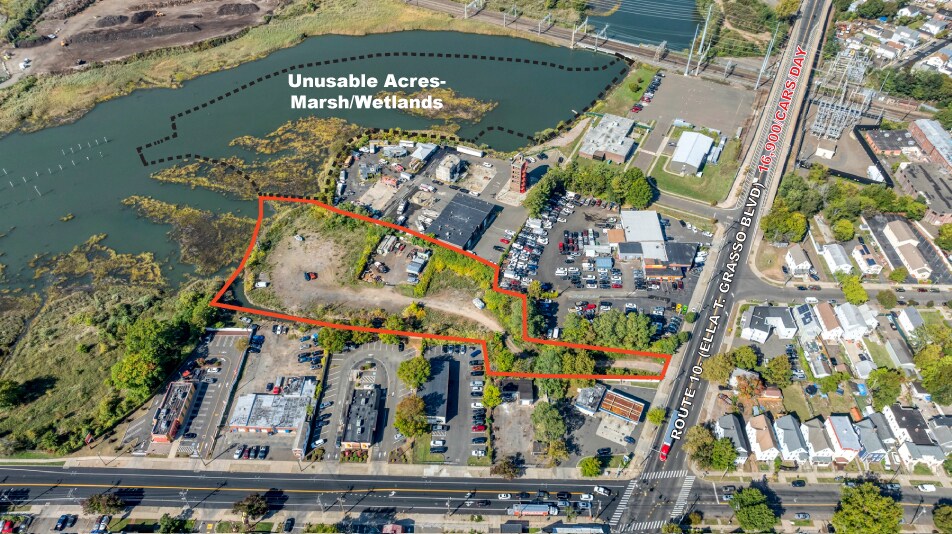 194 Ella T Grasso Blvd, New Haven, CT à vendre - Photo de l’immeuble – Image 2 sur 4